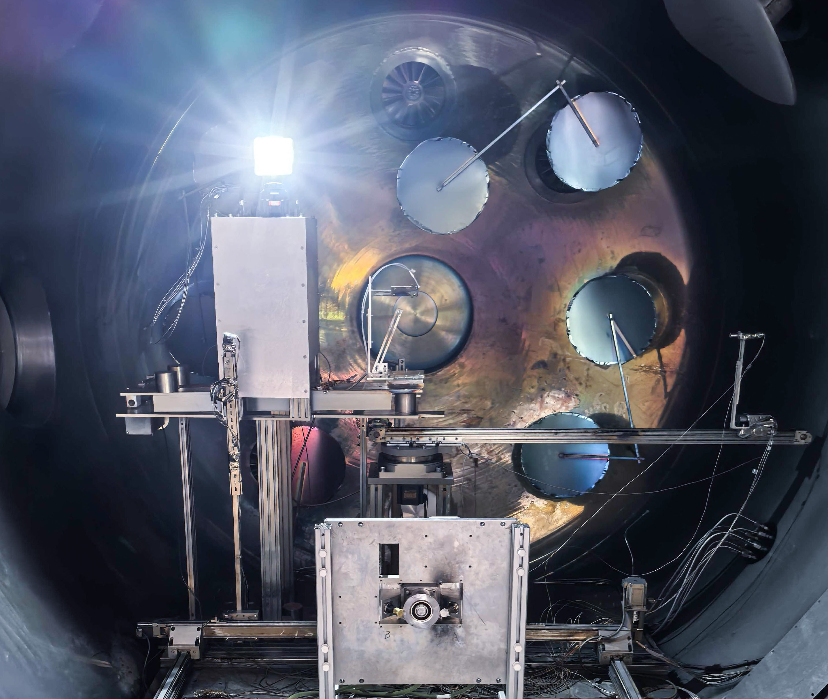 喜訊！神開投資企業(yè)：瀚氫動力衛(wèi)星霍爾電推進(jìn)系統(tǒng)點火成功！(圖2)